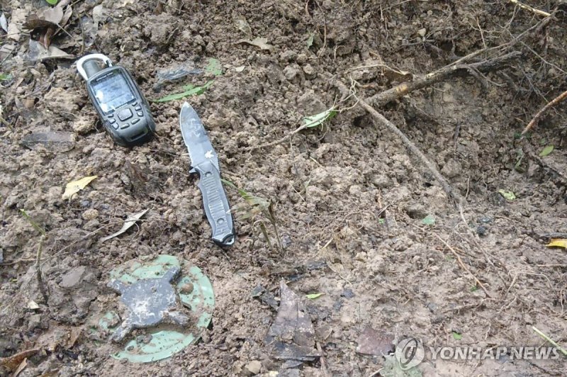 태국군이 발견한 지뢰 (출처=연합뉴스)