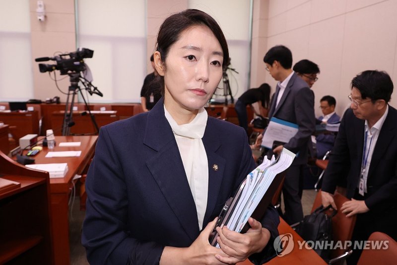 강선우 여성가족부 후보자 (출처=연합뉴스)