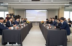 최신 뉴스 이미지