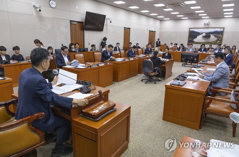 농해수위 법안소위 개회 (출처=연합뉴스)