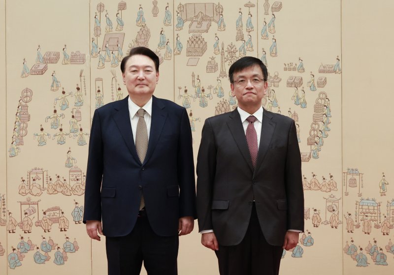 윤석열 80억·최상목 45억…이달 고위 공직자 54명 재산공개