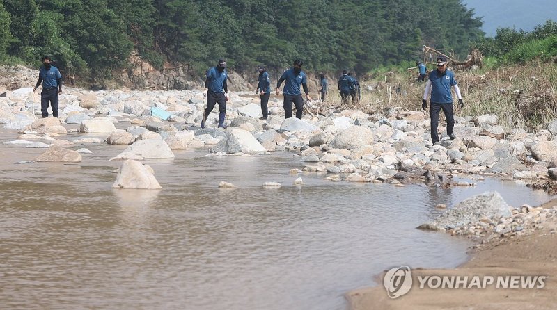 경찰, 산청 실종자 수색 총력 (출처=연합뉴스)