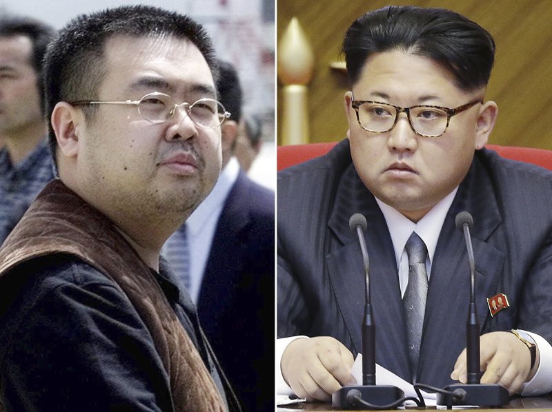 [AP/뉴시스]말레이시아에서 2017년 피살된 김정은 북한 국무위원장의 이복형이 사망하기 전 현지 단골 한식당 사장이 망명을 권유했으나, 그가 응하지 않았다고 25일 아사히신문이 보도했다. 사진은 지난 2001년 5월4일 일본 나리타 공항에서 베이징행 여객기에 탑승하기 전 김정남과 2016년 5월9일 평양에서 회의에 참석한 김 위원장의 모습. 2025.07.25.