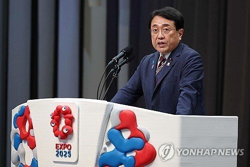 아카자와 료세이 일본 경제재생상 (출처=연합뉴스)