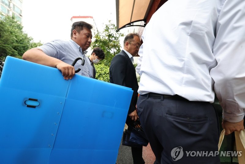 내란특검, 이상민 전 장관 주거지 압수수색 (출처=연합뉴스)