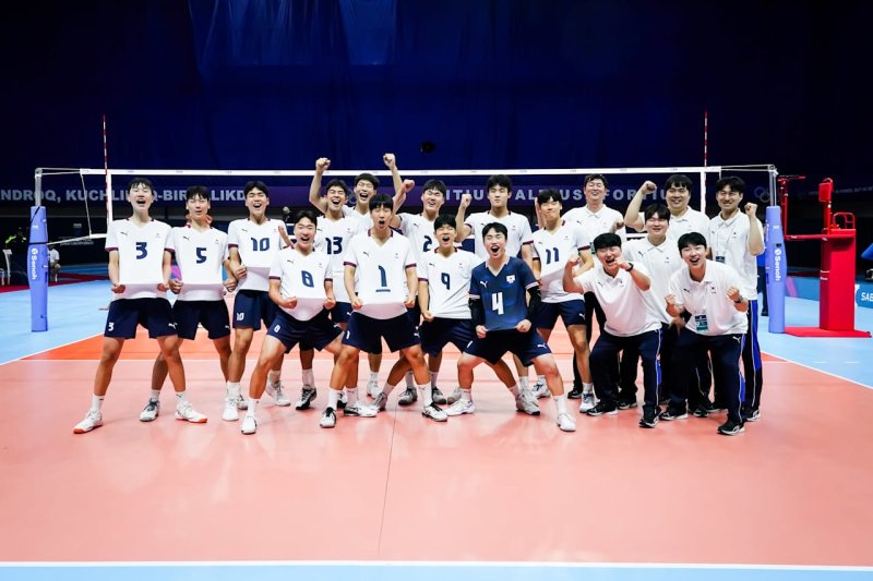 [서울=뉴시스]바카라 카드카운팅 U-19 남자배구, 세계선수권 첫판서 승리. (사진=FIVB 홈페이지 캡처) 2025.07.25. photo@newsis.com *재판매 및 DB 금지