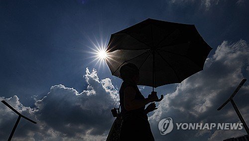 '미래 삶 좌우' 2035 온실가스 감축목표, 한달 논의로 수립될 판 (출처=연합뉴스)