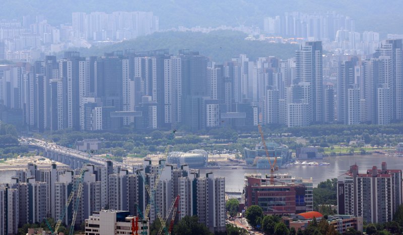 [단독]2주택자도 '소유권이전등기 후 주택처분' 약정시 이주비대출 가능