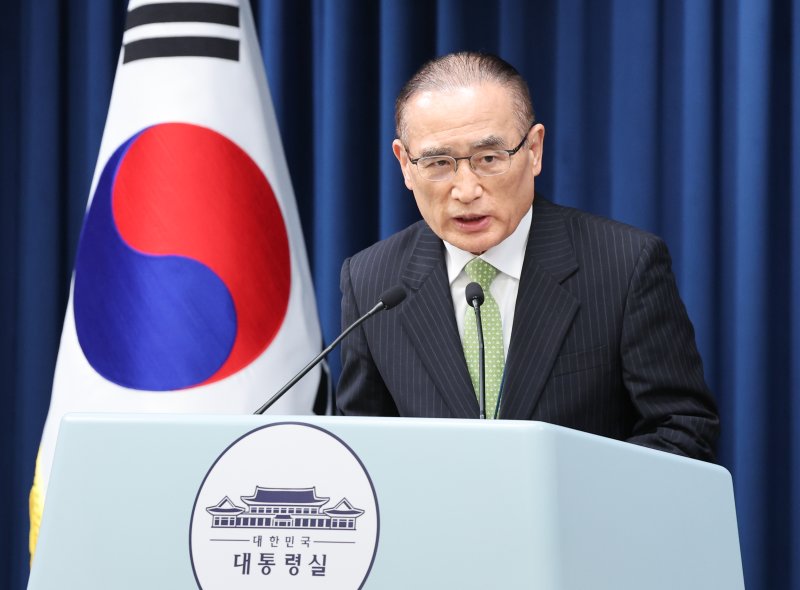 위성락 국가안보실장이 25일 서울 용산구 대통령실 청사에서 비서실장 주재 통상대책회의 관련 브리핑을 하고 있다. 2025.7.25/뉴스1 ⓒ News1 허경 기자