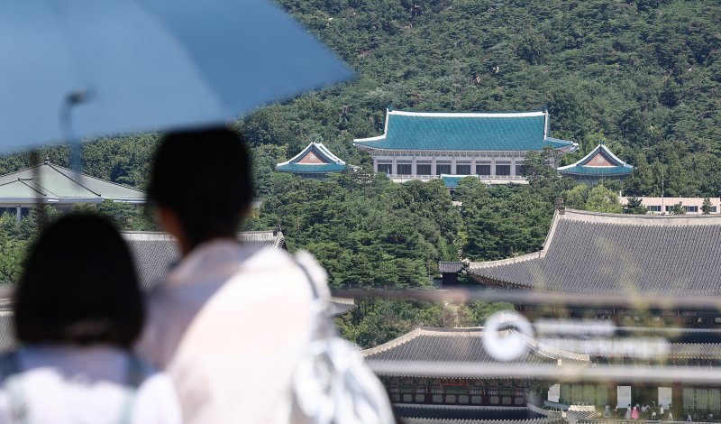 청와대 관람 일시 종료를 앞두고 마지막 주말인 27일 서울 종로구 청와대의 모습. 2025.7.27/뉴스1 ⓒ News1 김도우 기자