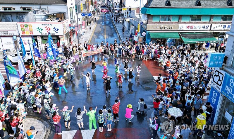 '태백 한강·낙동강 발원지축제' 개막행사 풍성 (출처=연합뉴스)