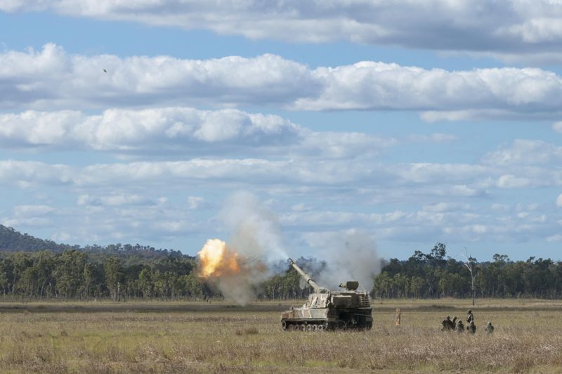 해병대는 지난 3일부터 27일까지 호주 북동부 일대에서 미국, 호주 등과 함께 2025년 탈리스만 세이버 연합훈련에 참가해 연합작전 수행능력을 향상했다. K-9 자주포 사격 장면. 해병대사령부 제공