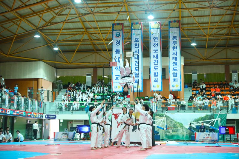[양주=뉴시스] 2025 경동대학교총장배 오픈국제태권도대회. (사진=경동대학교 제공) 2025.07.28 photo@newsis.com