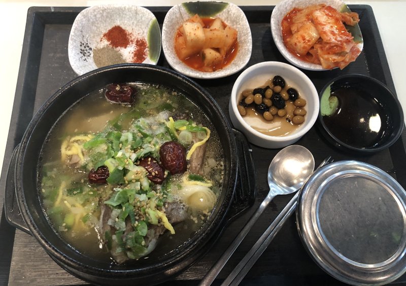 '1만6900원' 휴게소 갈비탕 부실 논란, 지방 덩어리가..