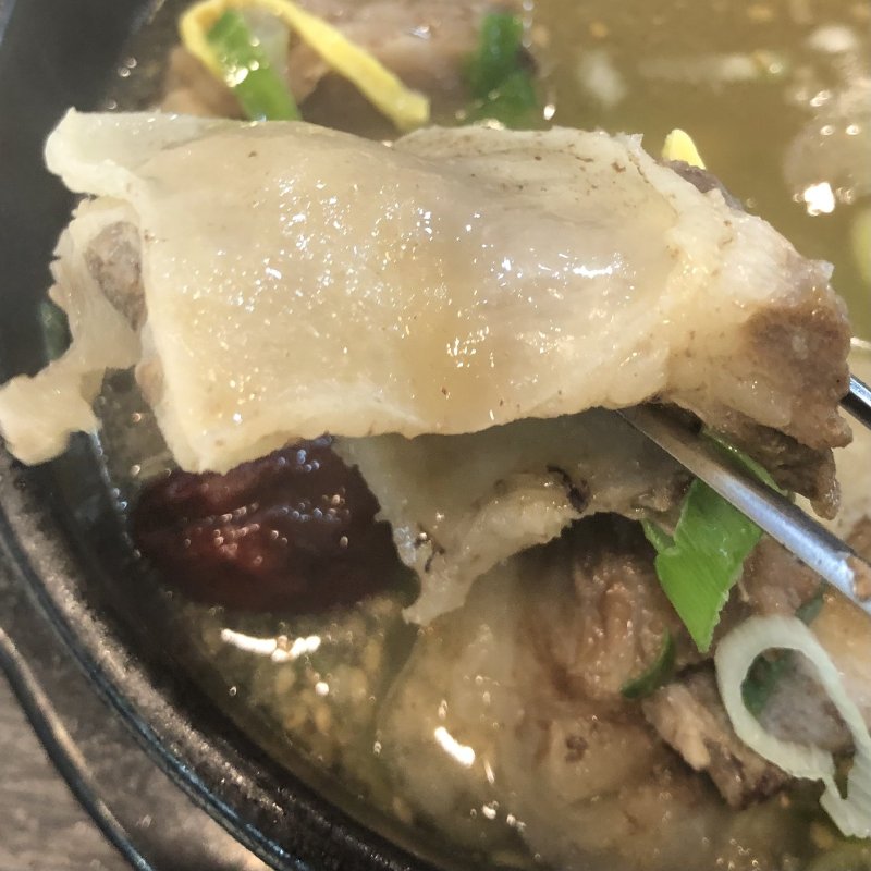 '1만6900원' 휴게소 갈비탕 부실 논란, 지방 덩어리가..