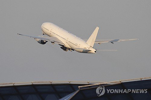 모스크바 공항 이륙하는 평양행 여객기 (출처=연합뉴스)