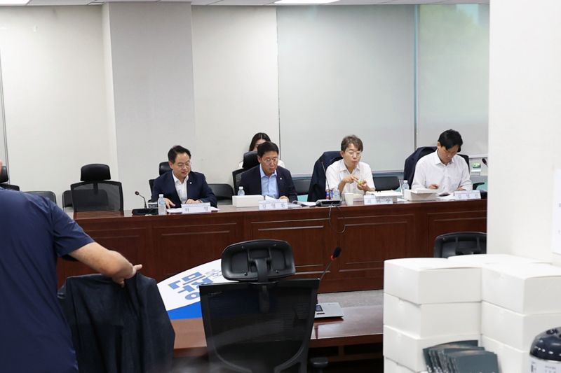 29일 서울 여의도 국회 의원회관에서 비공개 당정협의가 열리고 있다. 사진=서동일 기자