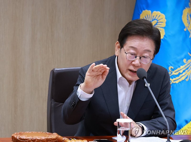 李대통령 "국가 비상사태 각오로 폭염 피해 최소화"