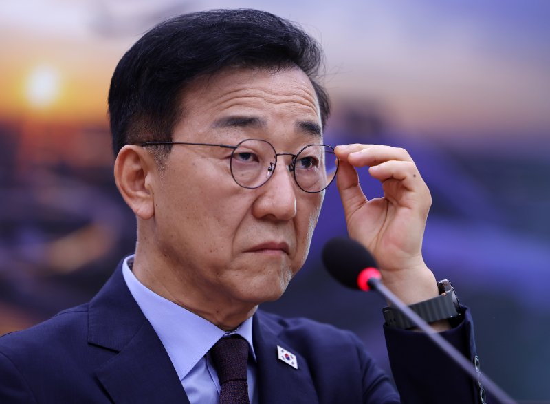 김윤덕, 재초환 폐지 필요성에 "국회 논의 과정 지켜보는 게 바람직"