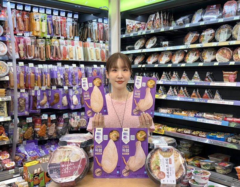 "고물가 시대, 보양식도 가성비로"..'1900원 닭백숙' 선보인 편의점