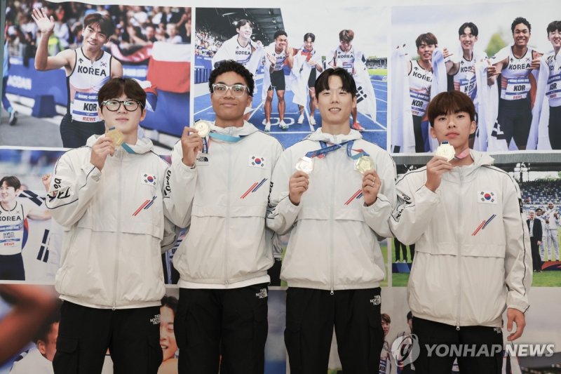 하계U대회서 금메달 딴 육상 남자 계주 400m 대표팀 (출처=연합뉴스)