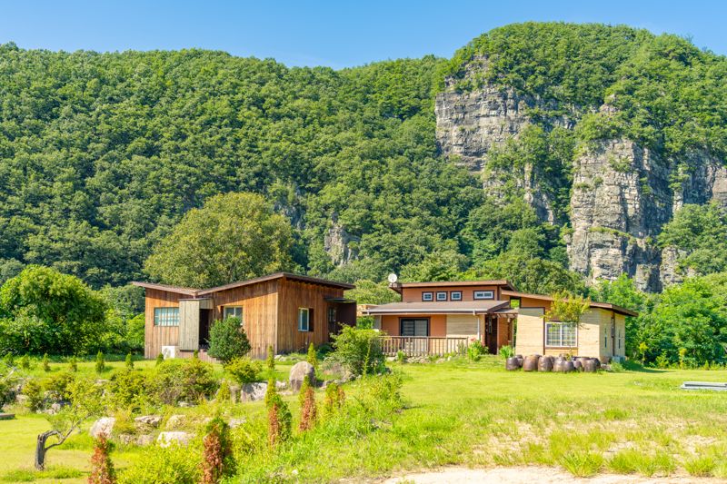 속세를 벗어나게 해주는 맹개마을 내 숙소. 한국관광공사 제공