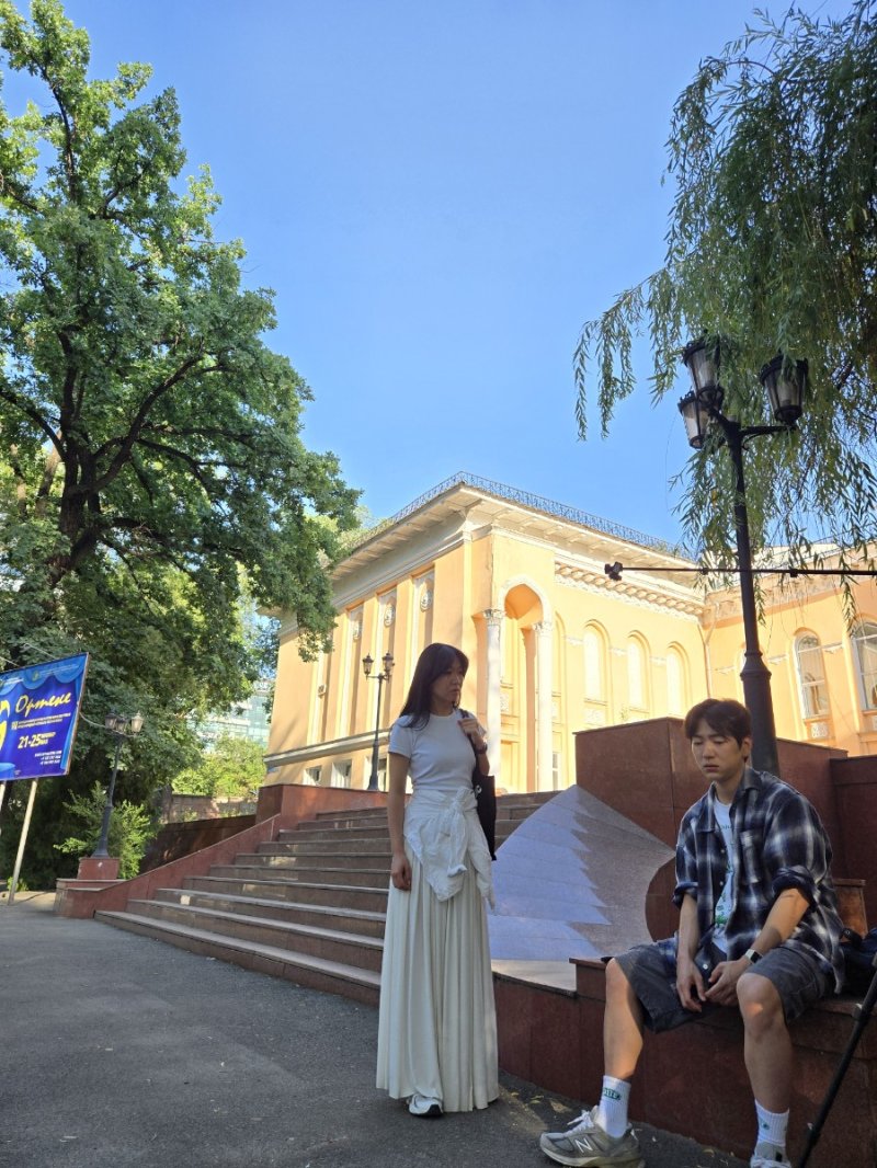 [예천=뉴시스] 제7회 예천국제스마트폰영화제 개막작 '알마티' 한 장면 (사진=예천군 제공) 2025.07.18. photo@newsis.com *재판매 및 DB 금지