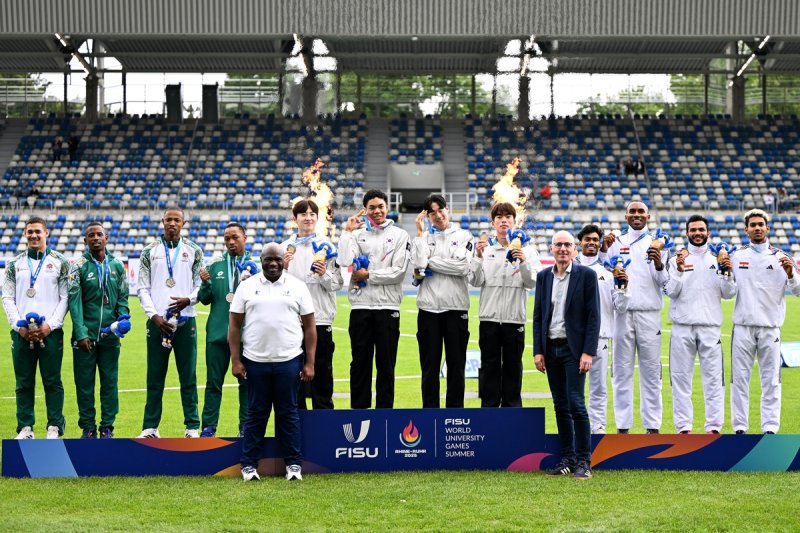 육상 남자 400m 계주에서 우승한 대한민국 (출처=연합뉴스)