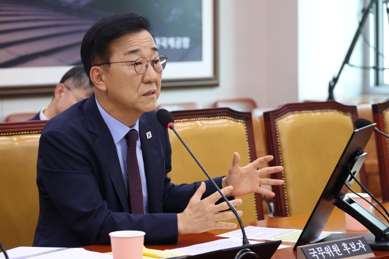 김윤덕 국토교통부 장관 후보자가 29일 오후 서울 여의도 국회 국토교통위원회에서 열린 인사청문회에서 의원 질의에 답하고 있다 2025.7.29/뉴스1 ⓒ News1 이광호 기자