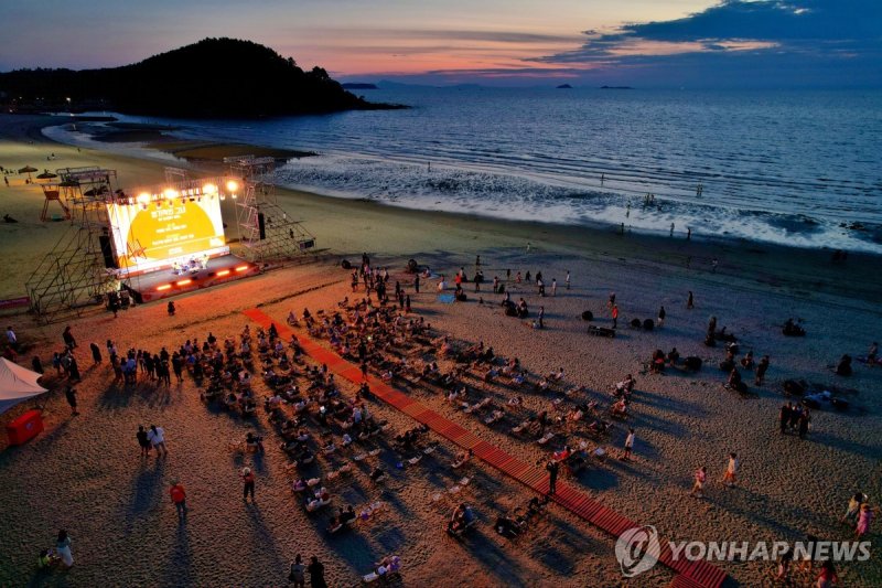 변산해수욕장 (출처=연합뉴스)