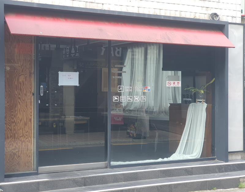 [르포] '찜통' 시장, 상온에 그대로 놓인 음식물…7월 내내 식중독 '빨간불'