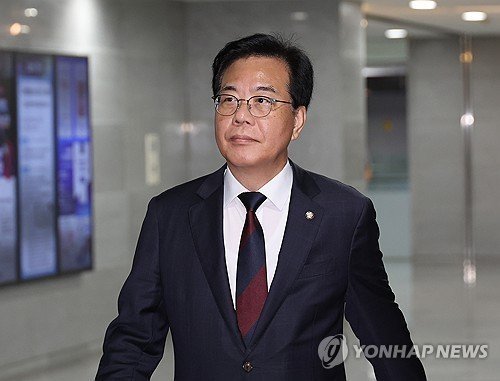 토론회 참석하는 송언석 비상대책위원장 (출처=연합뉴스)