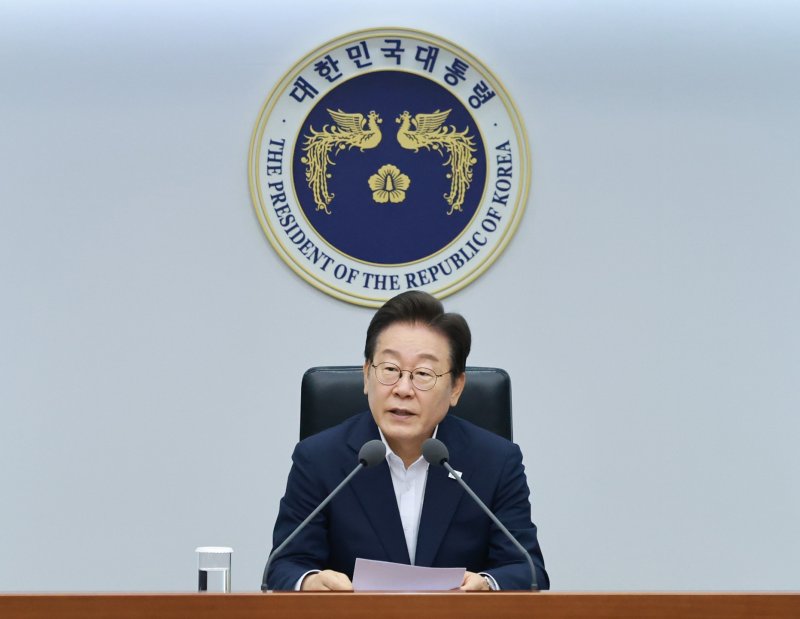 "배임죄로 경영 위축" 경제형벌 손질 예고... 李대통령, TF 가동 지시