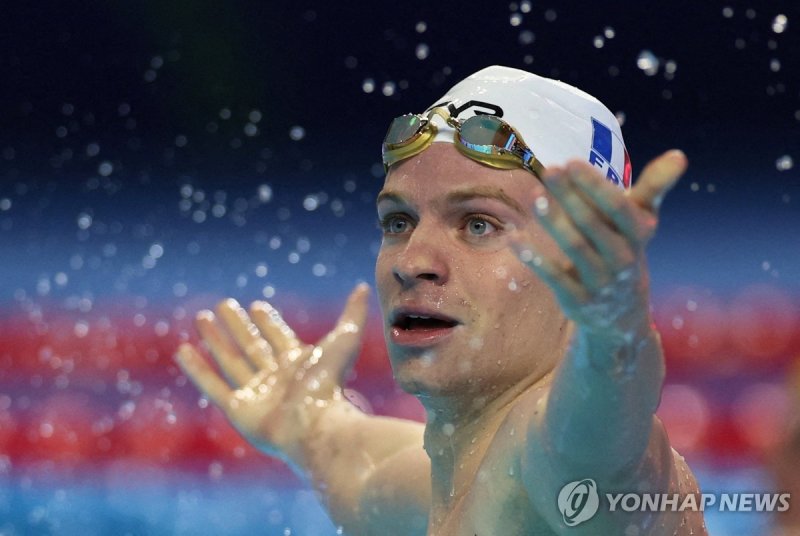 개인혼영 200ｍ 세계 기록을 수립한 레옹 마르샹 (출처=연합뉴스)