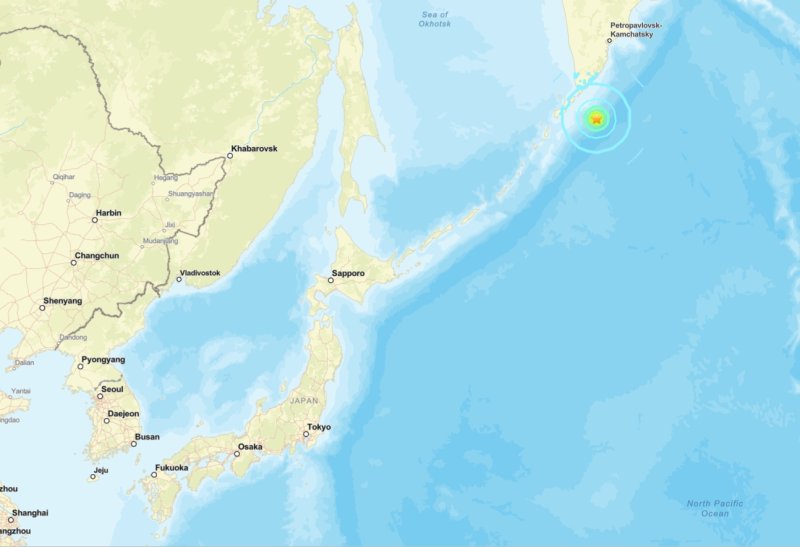[서울=뉴시스] 미국 지질조사국(USGS)은 30일(현지 시간) 오후 2시47분 러시아 캄차카반도 페트로파블롭스크-캄차츠키 남쪽 약 341㎞ 해역에서 규모 6.4의 지진이 발생했다고 밝혔다. (사진=USGS 갈무리) 2025.07.30. *재판매 및 DB 금지