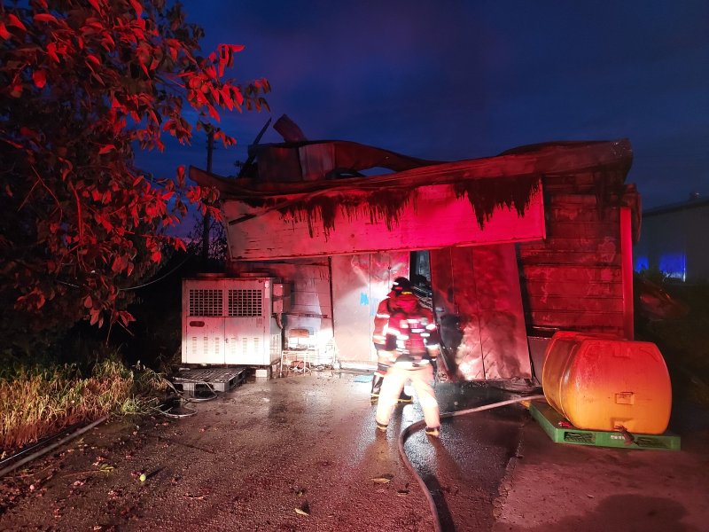 익산 창고 화재 현장.(전북소방본부 제공. 재판매 및 DB금지)