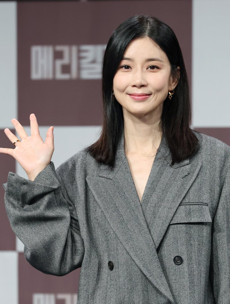 '메리킬즈피플' 이보영 "조력 사망 돕는 의사, 선이라 생각하고 연기"