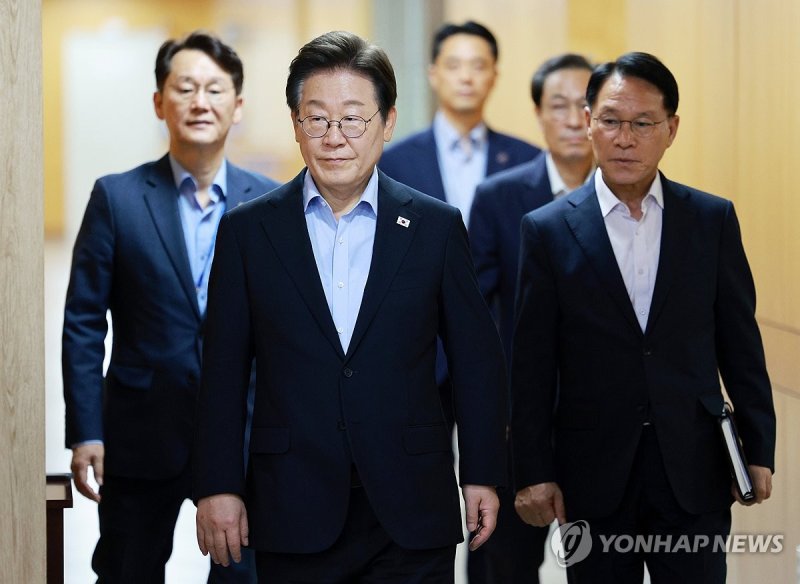 이재명 대통령, 6차 수석·보좌관 회의 참석 (출처=연합뉴스)