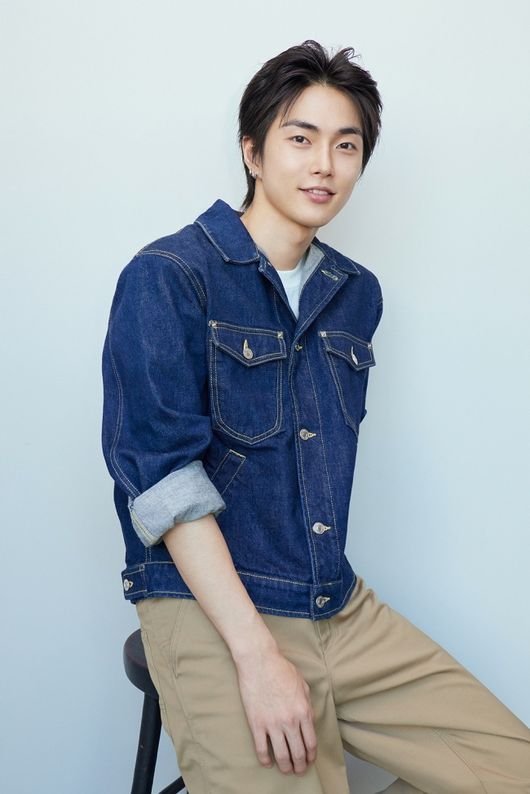 라이즈 출신 승한, 오늘 솔로 데뷔 '승한앤소울'…"여름 담았어요"