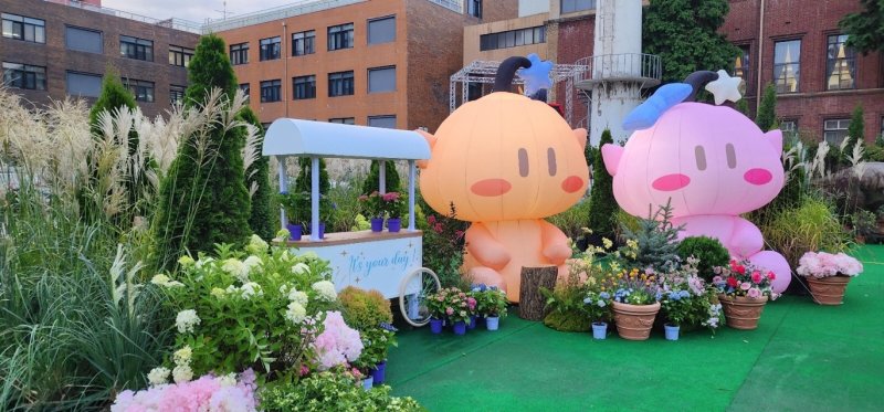 대전시 '0시 축제' 거리 곳곳에 꽃피운 꿈씨 패밀리. (대전시 제공. 재판매 및 DB금지)2025.8.1/뉴스1