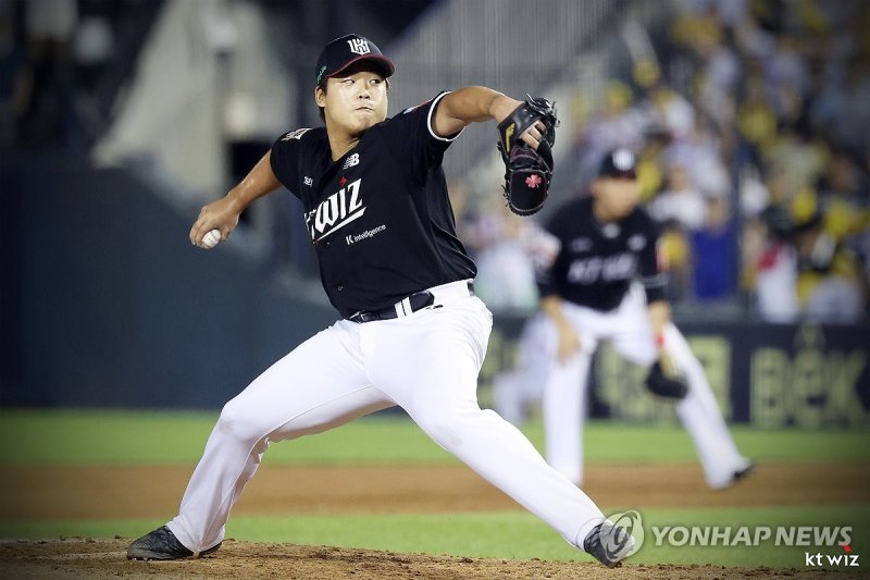 마운드 오른 kt 강백호 (출처=연합뉴스)