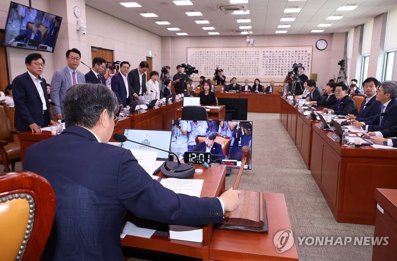 통과되는 방송 3법, 국민의힘 반발 (출처=연합뉴스)