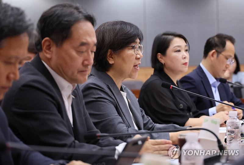 발언하는 정은경 장관 (출처=연합뉴스)
