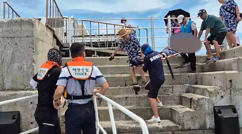 제주 서귀포시 대정읍 가파도에서 자전거를 타던 60대 남성 관광객이 넘어져 머리를 다치는 일이 발생했다.(서귀포해경 제공. 재판매 및 DB 금지)/뉴스1
