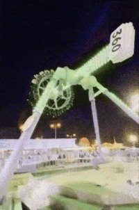 사우디아라비아 타이프 알 하다의 '그린마운틴' 놀이공원에서 발생한 놀이기구 추락 사고. (영상=X(옛 트위터) @geotechwar)