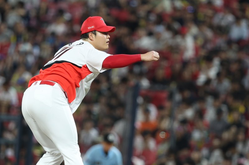 "철저히 계산기만 두드렸다" 싸늘한 시장의 침묵... 조상우, 현실 타협 외에 길이 있나