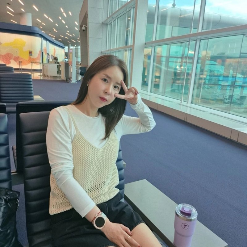 '문원 논란' 신지, 밝은 미소로 호주行 "잘 다녀올게요" [N샷]