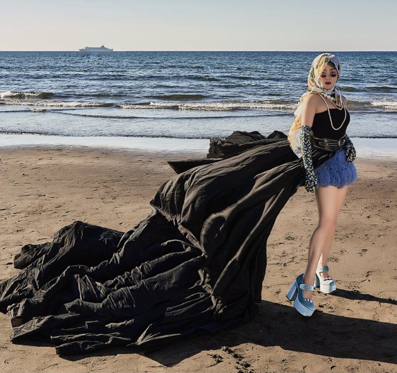 박나래, 웨딩화보 공개 "사랑에 빠졌다"