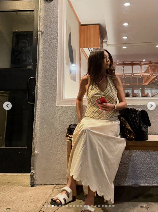 '62세' 황신혜, 여행 중 여신 미모에 볼륨감까지 행복했던 밤