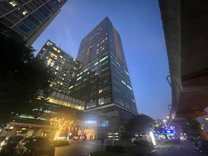 '집사 게이트' 의혹을 받고 해외 도피 중인 김건희 집사 김예성 씨가 최근까지 거주했던 숙소로 알려져있는 베트남 호찌민 2군 타오디엔의 고급 레지던스 호텔. 2025.7.31/뉴스1 ⓒ News1 김민수 기자